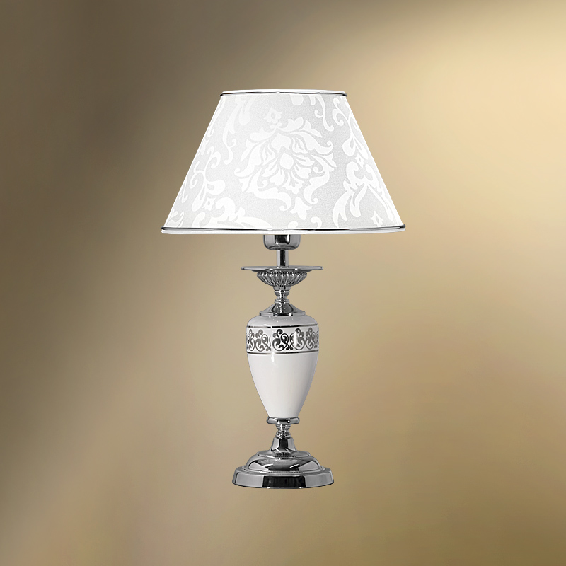 Керамическая настольная лампа