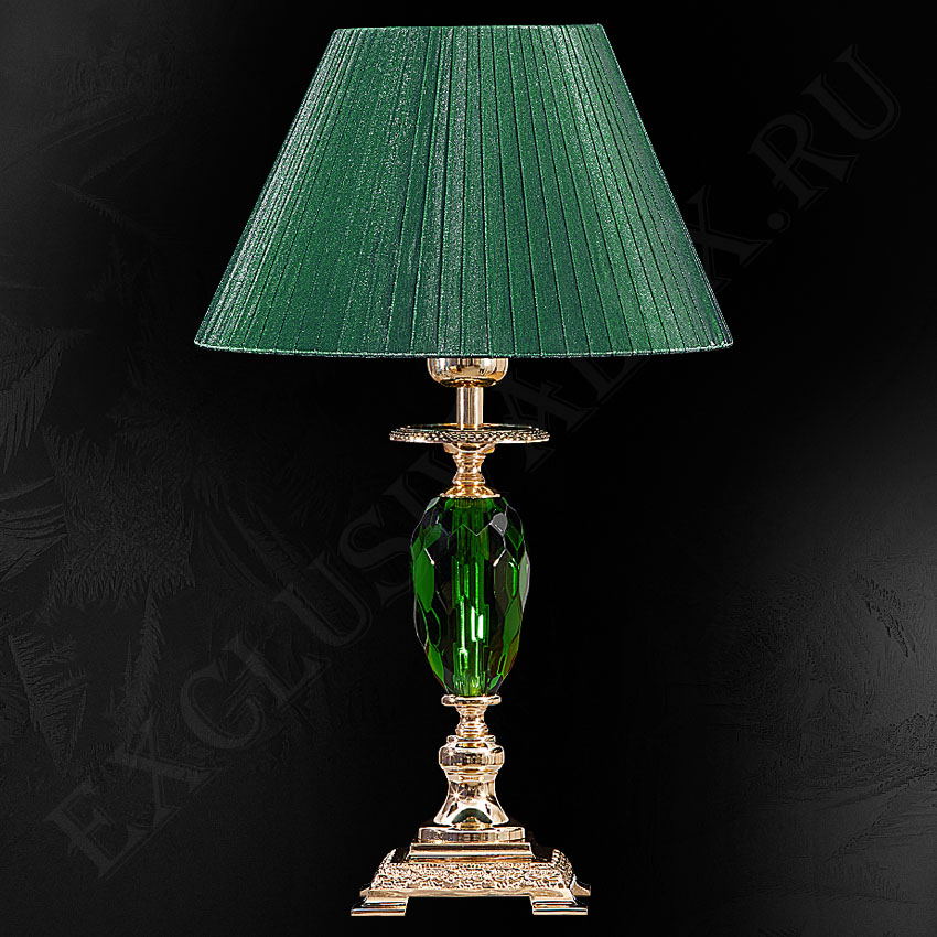 Зеленая хрустальная настольная лампа 85ХР с абажуром зеленого цвета .
