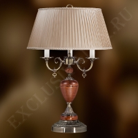 Настольная лампа из дерева на три лампы